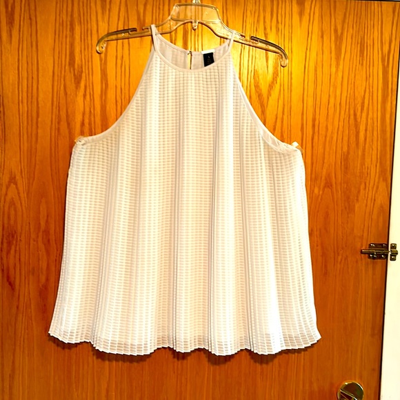 Chicos Black Label white pleated halter top size 3 or 18 - Picture 1 of 3